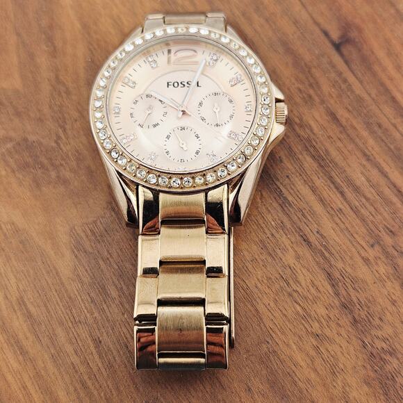 Fossil Womens Gold Tone Rhinestone Bezel Watch Boyfriend Link TLC Project ES2811 - Picture 4 of 7